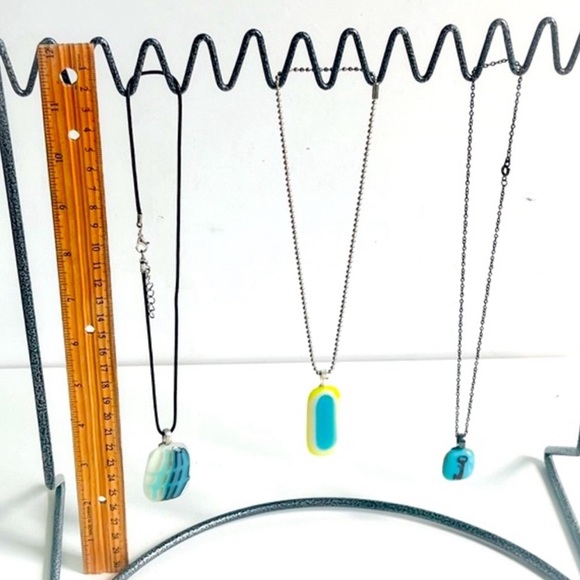 Jewelry Organizer UMBRA Necklace Display Rack Silver Necklaces Pendants - Picture 6 of 6